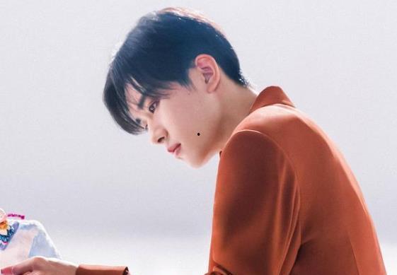 大瓜爆料易烊千玺视频,大瓜爆料引网友热议 第1张 大瓜爆料易烊千玺视频,大瓜爆料引网友热议 第1张