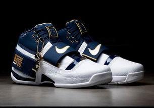 安踏新球鞋爆料视频大全,全方位解析爆款球鞋亮点  第3张